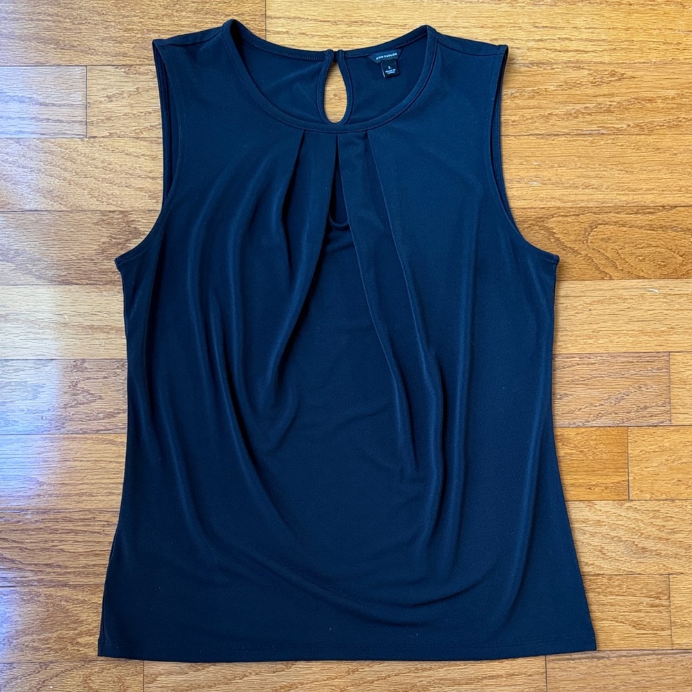 Ann Taylor Sleeveless Black Top, Size Large